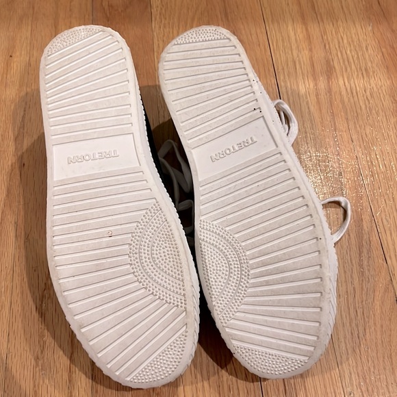 Tretorn satin platform sneakers - Picture 2 of 3